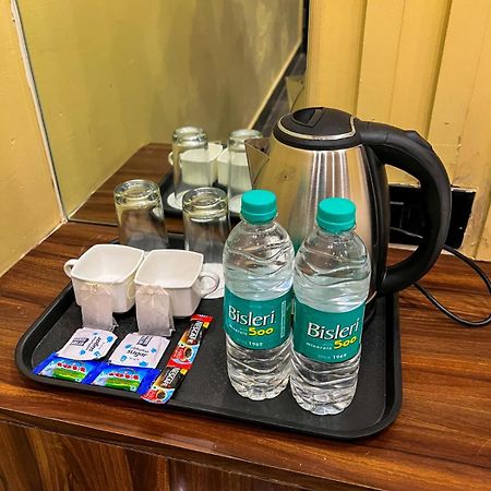 Gsm Hotel วรินดาวัน ภายนอก รูปภาพ